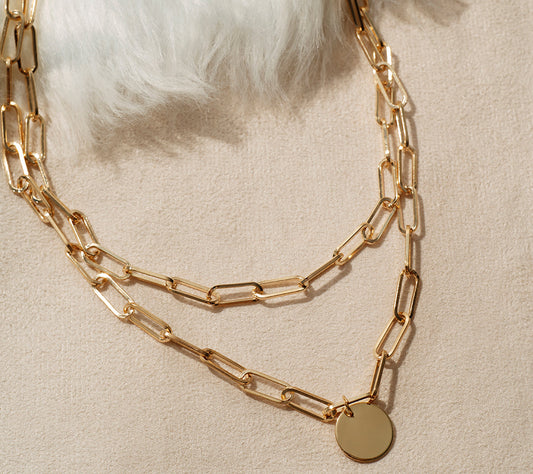 Why Gold Chains Are The Ultimate Accessory