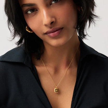Dainty Stud Pendent