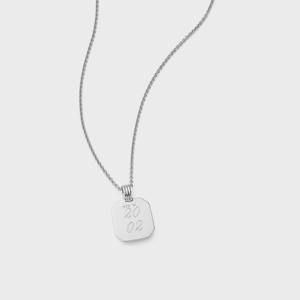 Dainty Stud Pendent