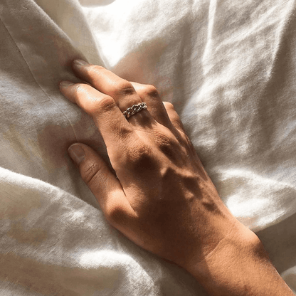 Cora Ring and Chain Link Set