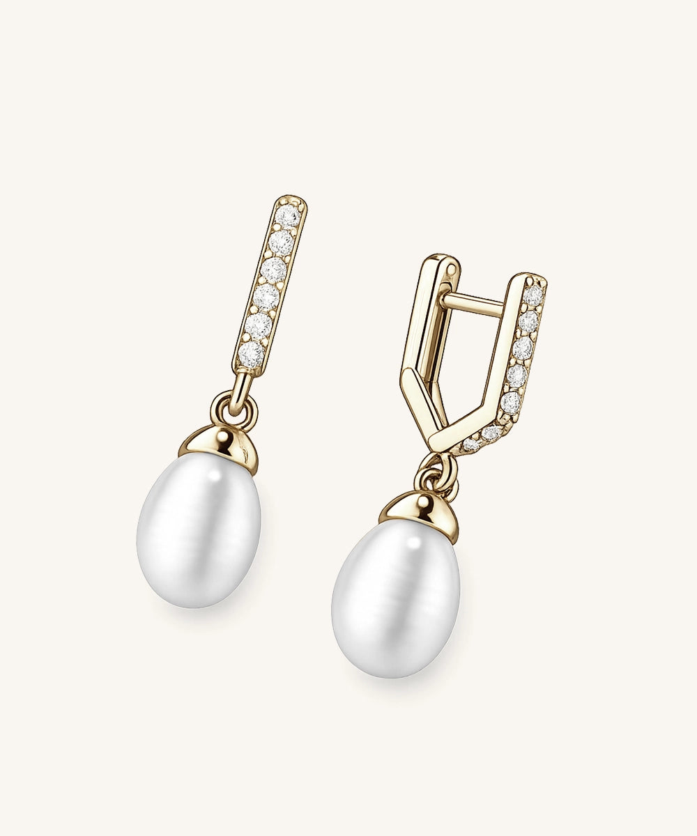 Elegant Pearl Drop Earrings