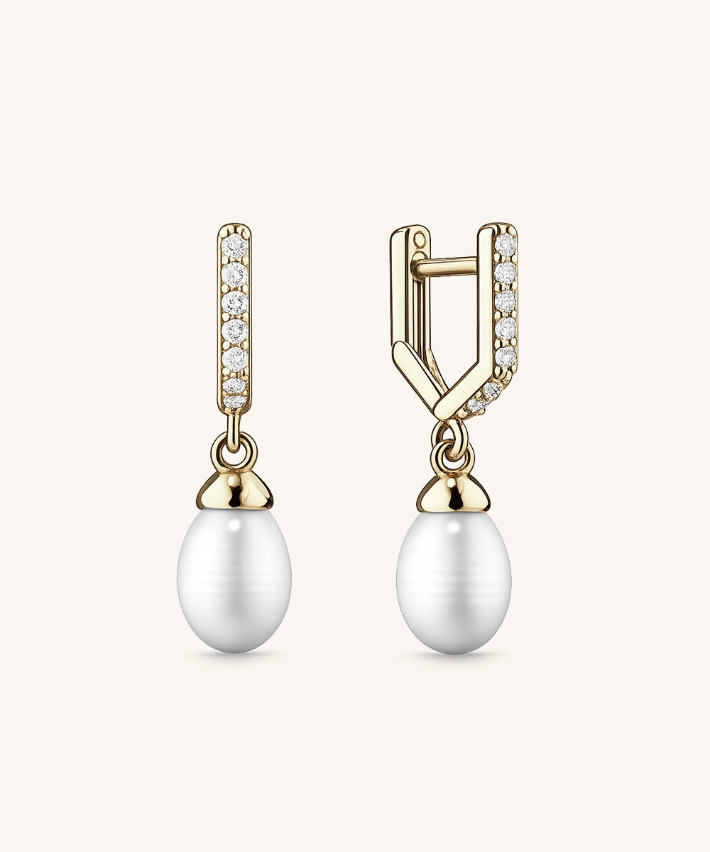 Elegant Pearl Drop Earrings
