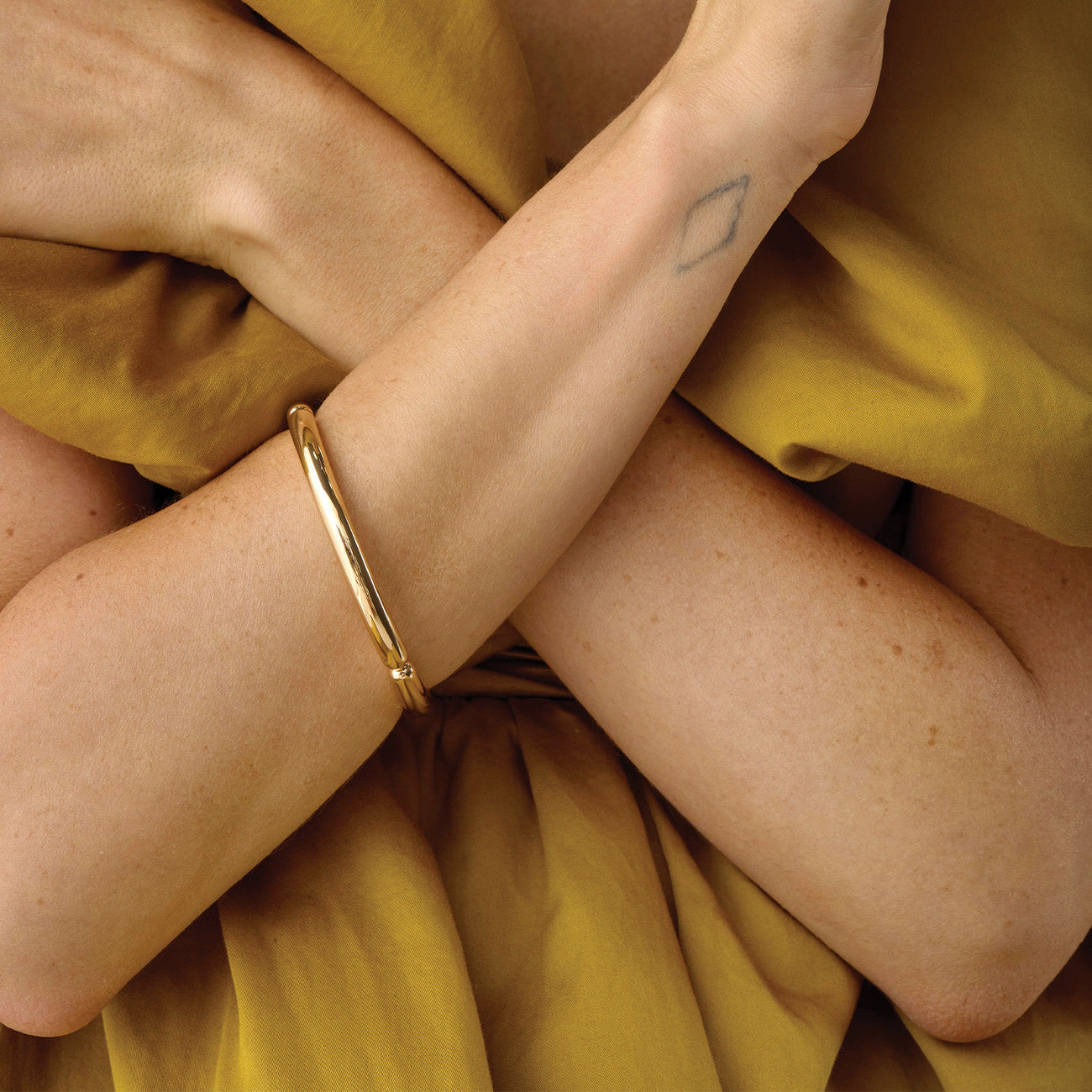 Golden Izabella Bangle
