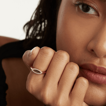 Zirconia Lace Engravable Ring